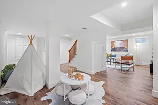 3107 Cummings Ln, Chevy Chase, MD 20815 - Photo 30