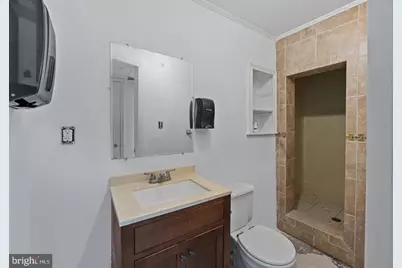 9201 Rosemont Drive, Gaithersburg, MD 20877 - Photo 44