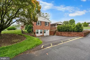 9201 Rosemont Dr, Gaithersburg, MD 20877 - Photo 46