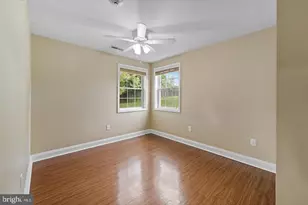 9201 Rosemont Dr, Gaithersburg, MD 20877 - Photo 28