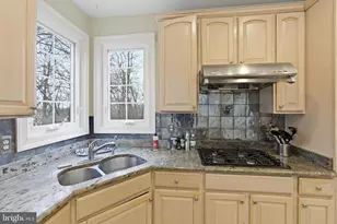 2928 Marlow Farm Terrace, Silver Spring, MD 20904 - Photo 12