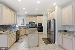 2928 Marlow Farm Terrace, Silver Spring, MD 20904 - Photo 10