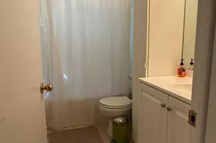 407 Calvin Ln, Rockville, MD 20851 - Photo 12