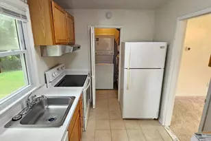 603 Pinewood Rd, Rockville, MD 20850 - Photo 10