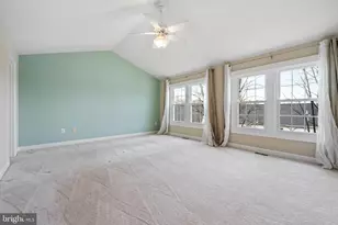 9 Stage Coach Ct, Germantown, MD 20876 - Photo 32