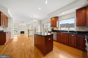 9 Stage Coach Ct, Germantown, MD 20876 - Photo 18