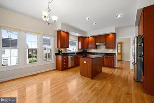 9 Stage Coach Ct, Germantown, MD 20876 - Photo 14