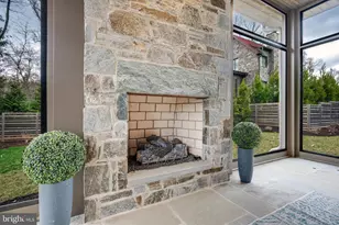 7029 Longwood Dr, Bethesda, MD 20817 - Photo 58