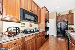 3700 Gleneagles Dr, Silver Spring, MD 20906 - Photo 8