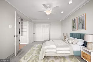 10201 Grosvenor Pl, Rockville, MD 20852 - Photo 16