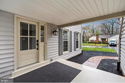 10029 Dellcastle Road, Montgomery Village, MD 20886 - Photo 2