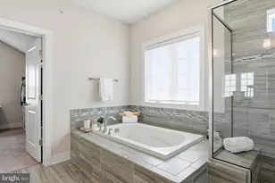 19929 Bodmer Ave, Poolesville, MD 20837 - Photo 26