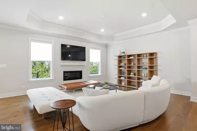 19929 Bodmer Avenue, Poolesville, MD 20837 - Photo 10