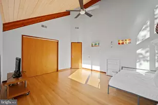 6525 76th St, Cabin John, MD 20818 - Photo 38