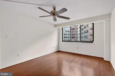4550 N Park Avenue N #914, Chevy Chase, MD 20815 - Photo 24