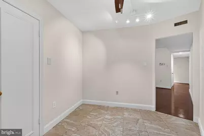 4550 N Park Avenue N #914, Chevy Chase, MD 20815 - Photo 10