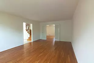 8835 Tuckerman Ln, Potomac, MD 20854 - Photo 6