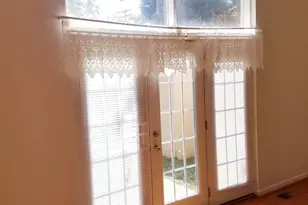 150 Gold Kettle Dr, Gaithersburg, MD 20878 - Photo 6