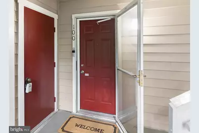 10701 Hampton Mill Terrace #100, North Bethesda, MD 20852 - Photo 4