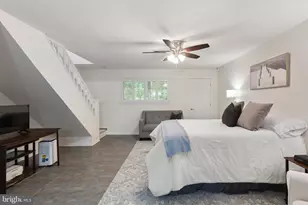 10701 Hampton Mill Terrace, North Bethesda, MD 20852 - Photo 28