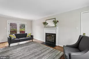 11204 Trippon Ct, North Potomac, MD 20878 - Photo 12