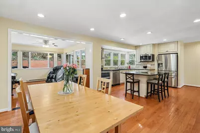 11415 Bedfordshire Avenue, Potomac, MD 20854 - Photo 10