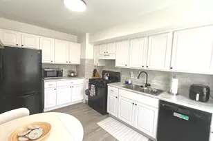 740 Quince Orchard Blvd, Gaithersburg, MD 20878 - Photo 18