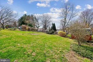 11924 Fernshire Rd, Gaithersburg, MD 20878 - Photo 52