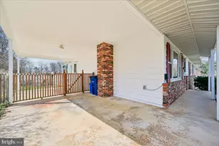 11924 Fernshire Rd, Gaithersburg, MD 20878 - Photo 64