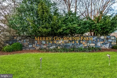 11520 Luvie Court, Potomac, MD 20854 - Photo 2