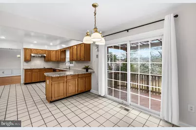 7520 Royal Dominion Drive, Bethesda, MD 20817 - Photo 24
