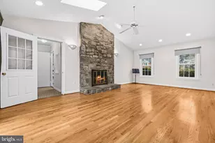 7520 Royal Dominion Dr, Bethesda, MD 20817 - Photo 14