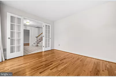 7520 Royal Dominion Drive, Bethesda, MD 20817 - Photo 8