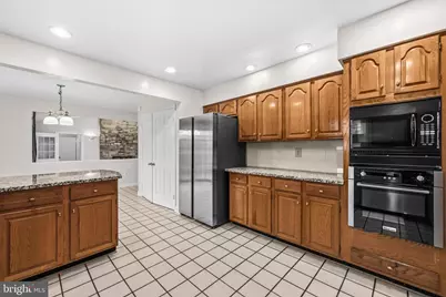 7520 Royal Dominion Drive, Bethesda, MD 20817 - Photo 20