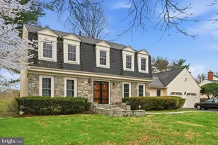 7520 Royal Dominion Dr, Bethesda, MD 20817 - Photo 2