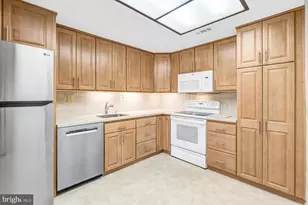 15300 Wallbrook Ct, Silver Spring, MD 20906 - Photo 20