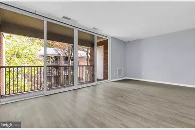 724 Quince Orchard Boulevard #202, Gaithersburg, MD 20878 - Photo 4