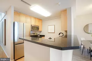 11700 Old Georgetown Rd, Rockville, MD 20852 - Photo 14