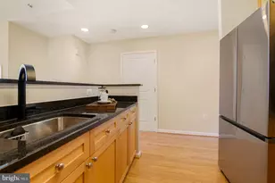 11700 Old Georgetown Rd, Rockville, MD 20852 - Photo 12