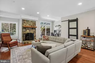 405 Winding Rose Dr, Rockville, MD 20850 - Photo 14