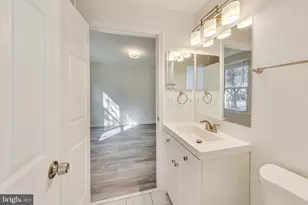 15300 Diamond Cove Terrace, Rockville, MD 20850 - Photo 22