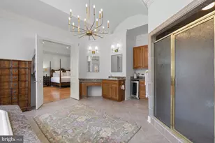 11223 River View Dr, Potomac, MD 20854 - Photo 50