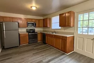 17812 Washington Grove Ln, Gaithersburg, MD 20877 - Photo 16