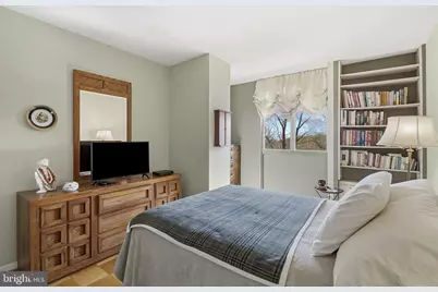 4242 E West Highway #506, Chevy Chase, MD 20815 - Photo 18