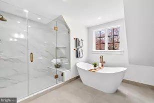 7126 Darby Rd, Bethesda, MD 20817 - Photo 44
