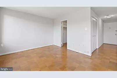 10201 Grosvenor Place #923, Rockville, MD 20852 - Photo 12