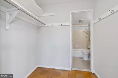 10201 Grosvenor Place #923, Rockville, MD 20852 - Photo 18