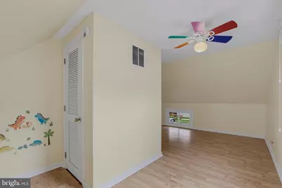 5711 Ridgway Avenue, Rockville, MD 20851 - Photo 22