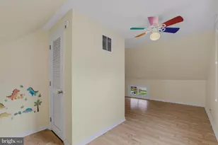 5711 Ridgway Ave, Rockville, MD 20851 - Photo 22