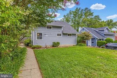 5711 Ridgway Avenue, Rockville, MD 20851 - Photo 2